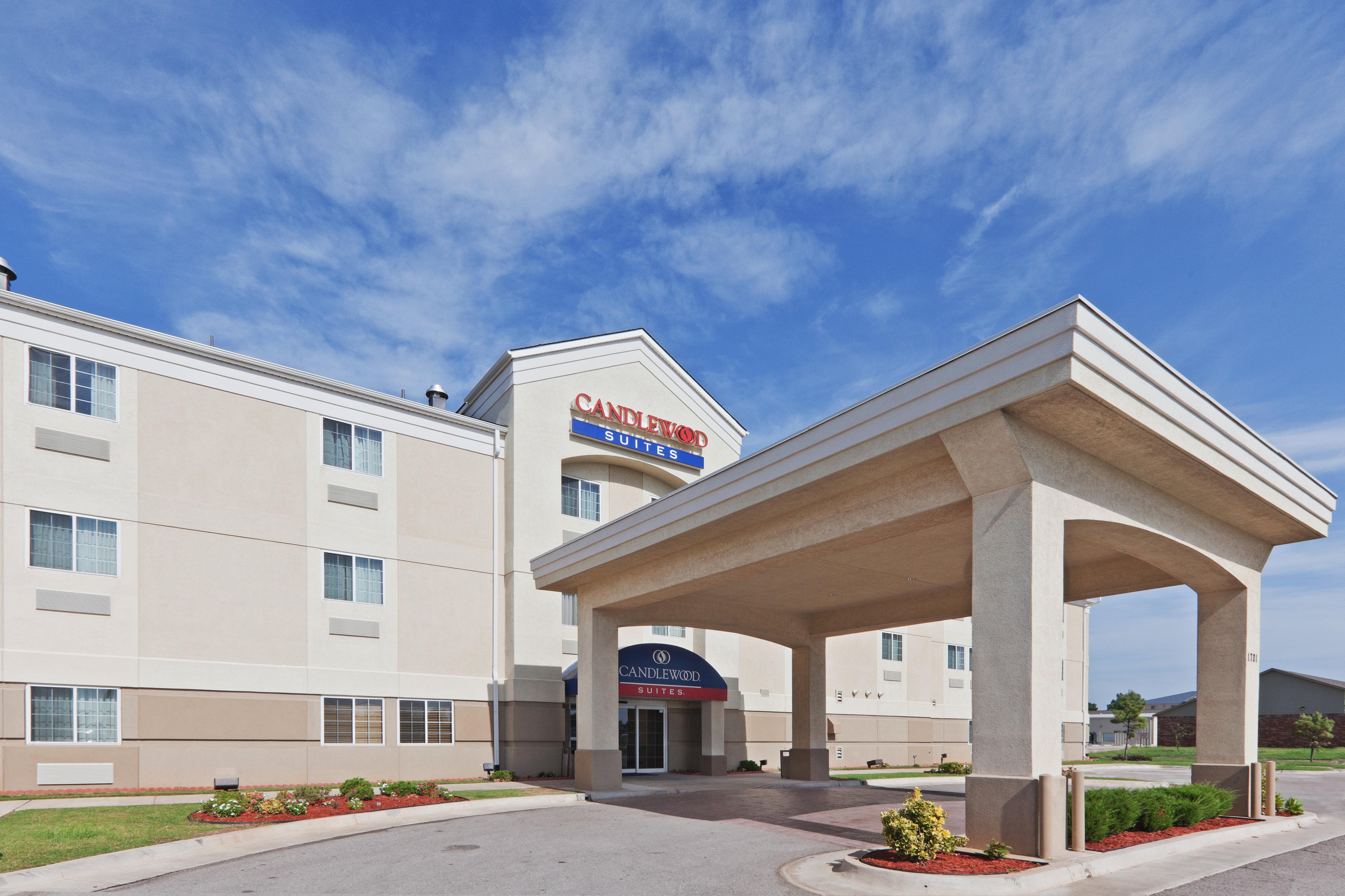 Candlewood Suites Oklahoma City-Moore, An Ihg Hotel Buitenkant foto